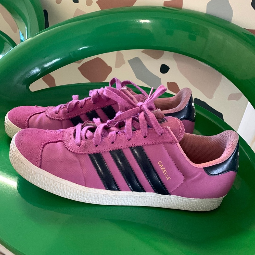 Women’s purple Adidas
